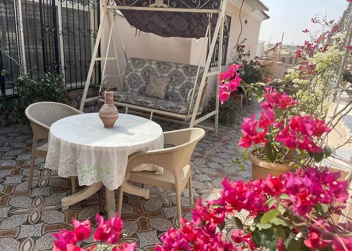 Cairo Pulse Luxury Pyramids View Apartment